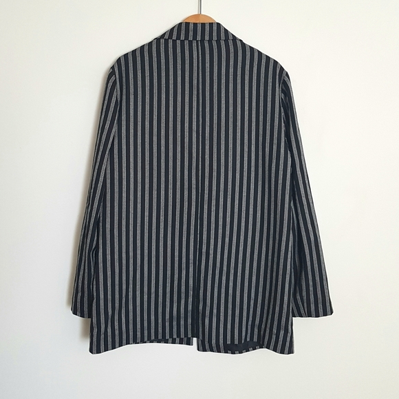Covent Garden Black and White Striped Open Blazer - Picture 2 of 4